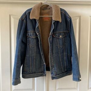 Levi’s Sherpa trucker jacket